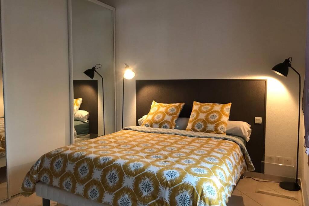 Maison Entiere Au Pied Du Plateau Du Retord 2 Chambres Sdb - Vouvray Ochiaz 外观 照片